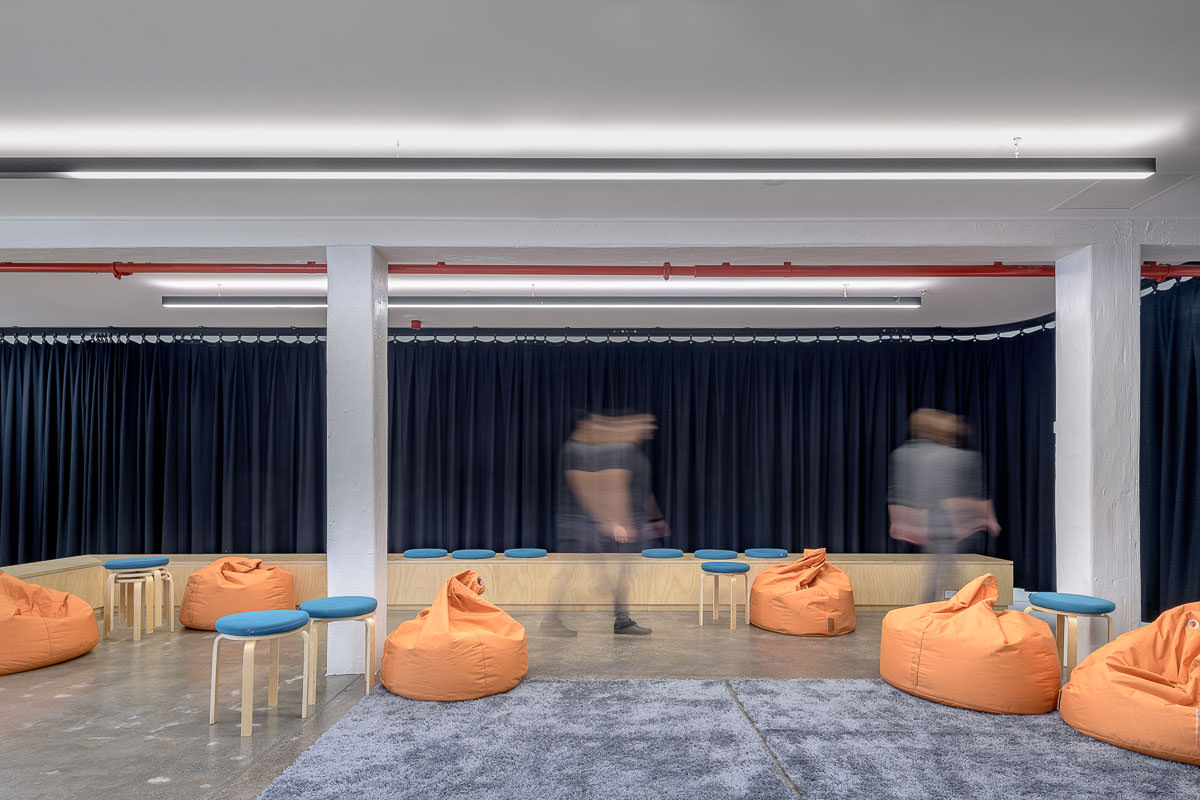 International Grammar School Ultimo Interior, by BVN. Photography by The Guthrie Project