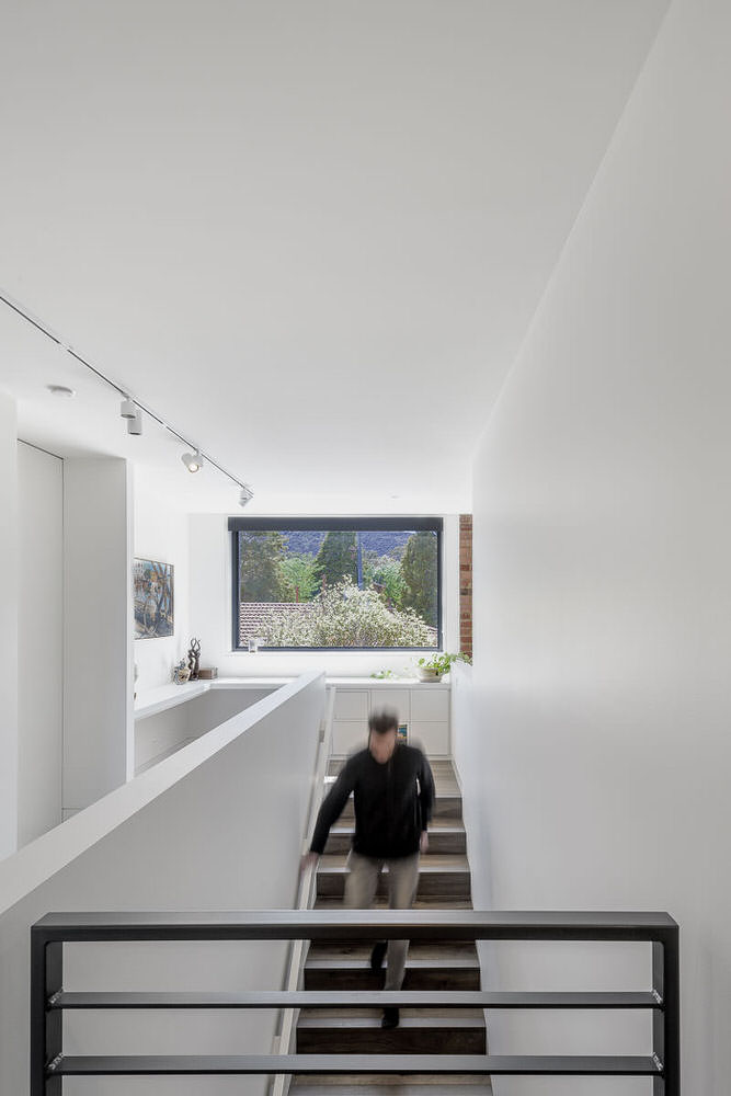 AB House, Hackett Canberra, by Ben Walker Architects, Photography by The Guthrie Project