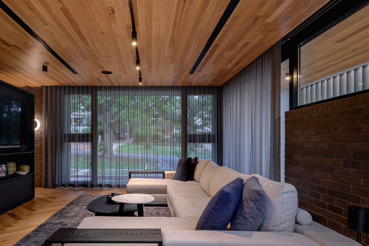 Collector House, Narrabundah Canberra, by Ben Walker Architects, Photography by The Guthrie Project