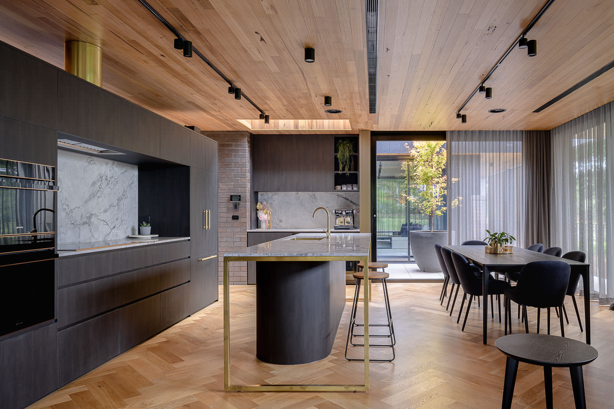 Collector House, Narrabundah Canberra, by Ben Walker Architects, Photography by The Guthrie Project