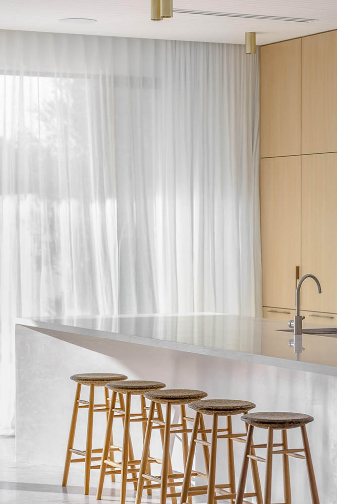 Gunnamatta Bay House, Cronulla, by Build By Design, Ben Vitale Design, Mim Design, Arendt & Pyke