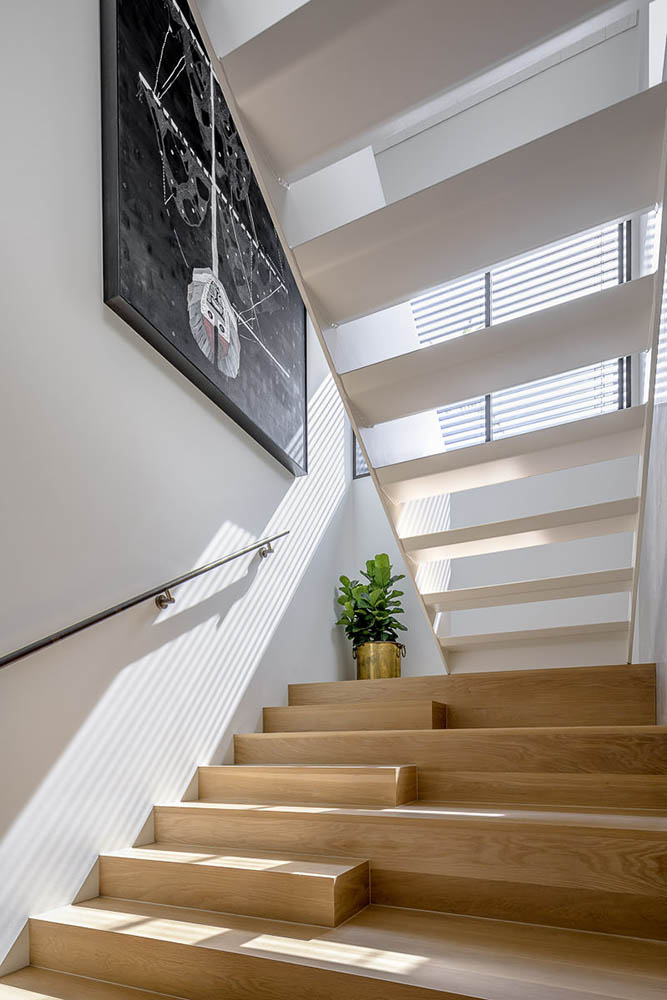 Gunnamatta Bay House, Cronulla, by Build By Design, Ben Vitale Design, Mim Design, Arendt & Pyke