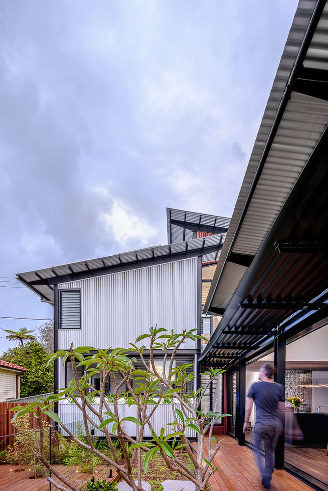 Gymea Courtyard Duplex, Build By Design, Ironbark Architecture + Design, Chris Freeburn, The Guthrie Project