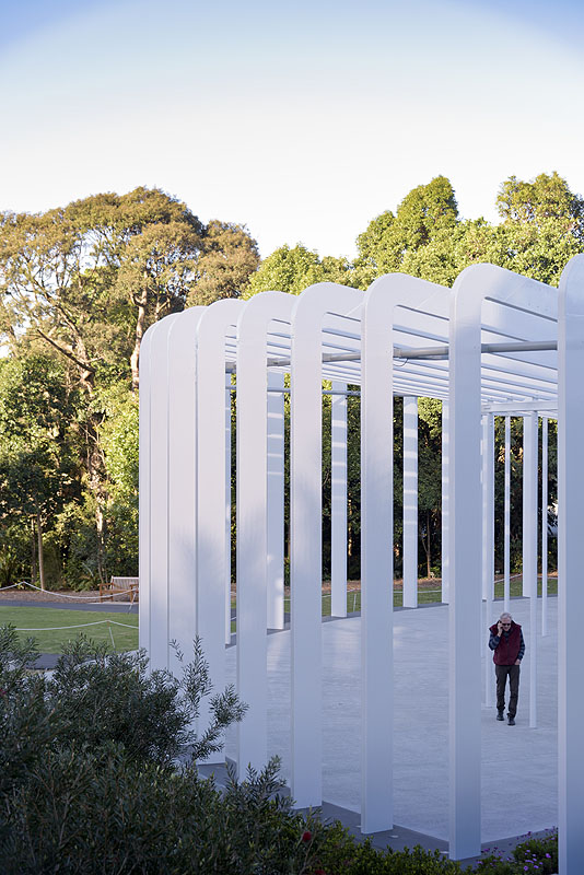 The Calyx, Royal Botanic Gardens Sydney - by PTW + McGregor Coxall