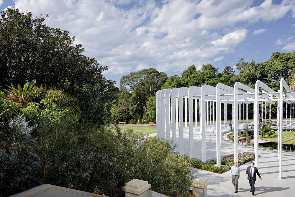 The Calyx, Royal Botanic Gardens Sydney - by PTW + McGregor Coxall