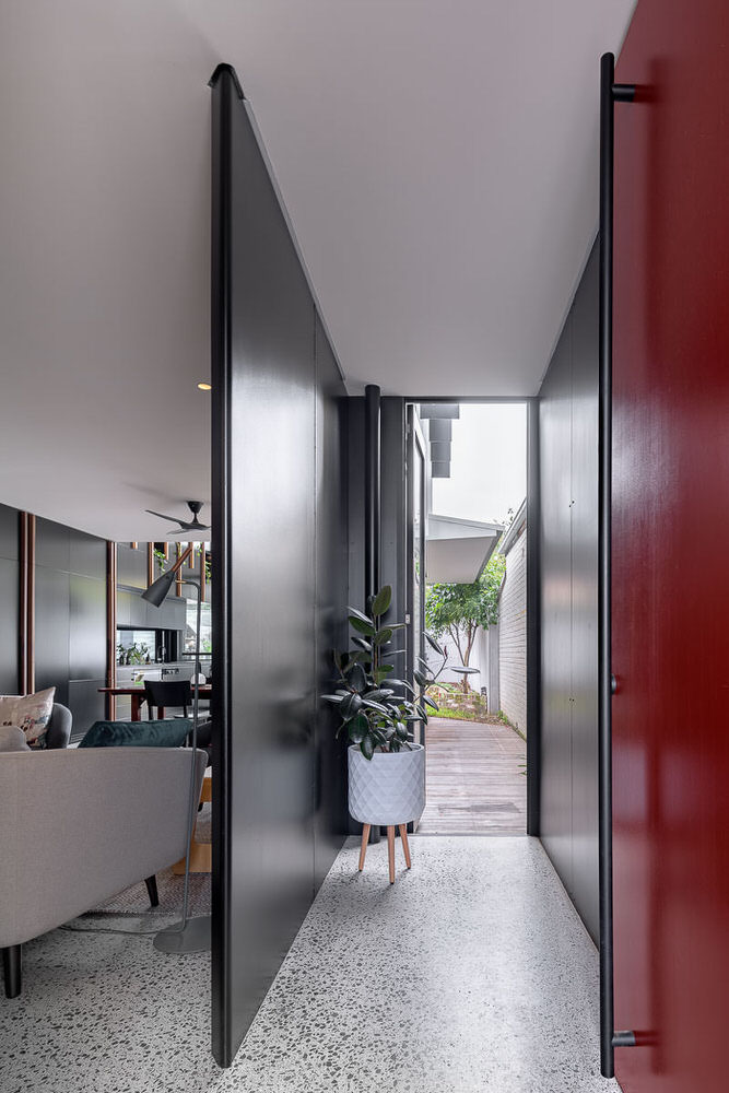 House Anand, by Carter Williamson Architects, Photography by The Guthrie Project.