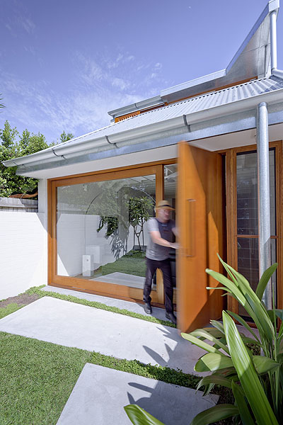 Annandale House, by Carter Williamson Architects