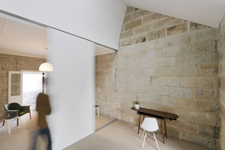 Sandstone Cottage, by Carter WIlliamson Architects