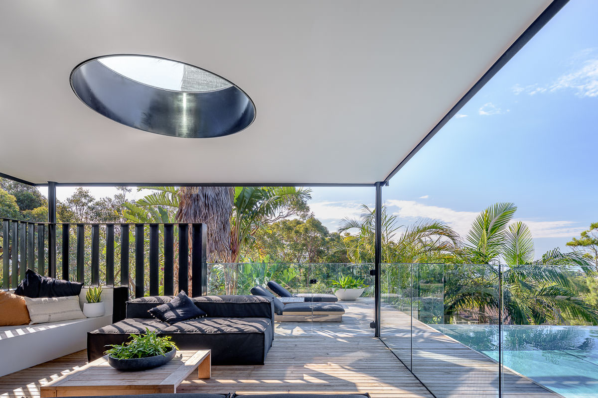 Newport Cabana, by Carter Williamson Architects