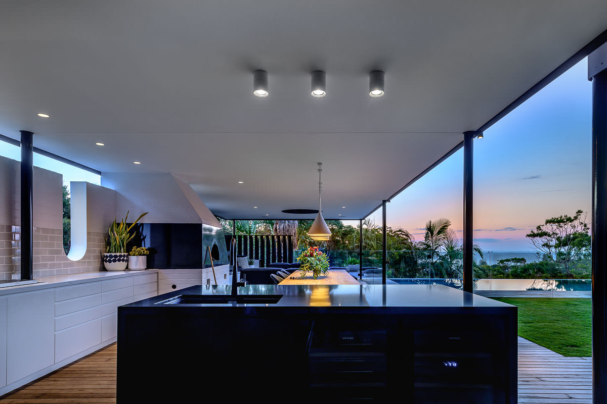 Newport Cabana, by Carter Williamson Architects