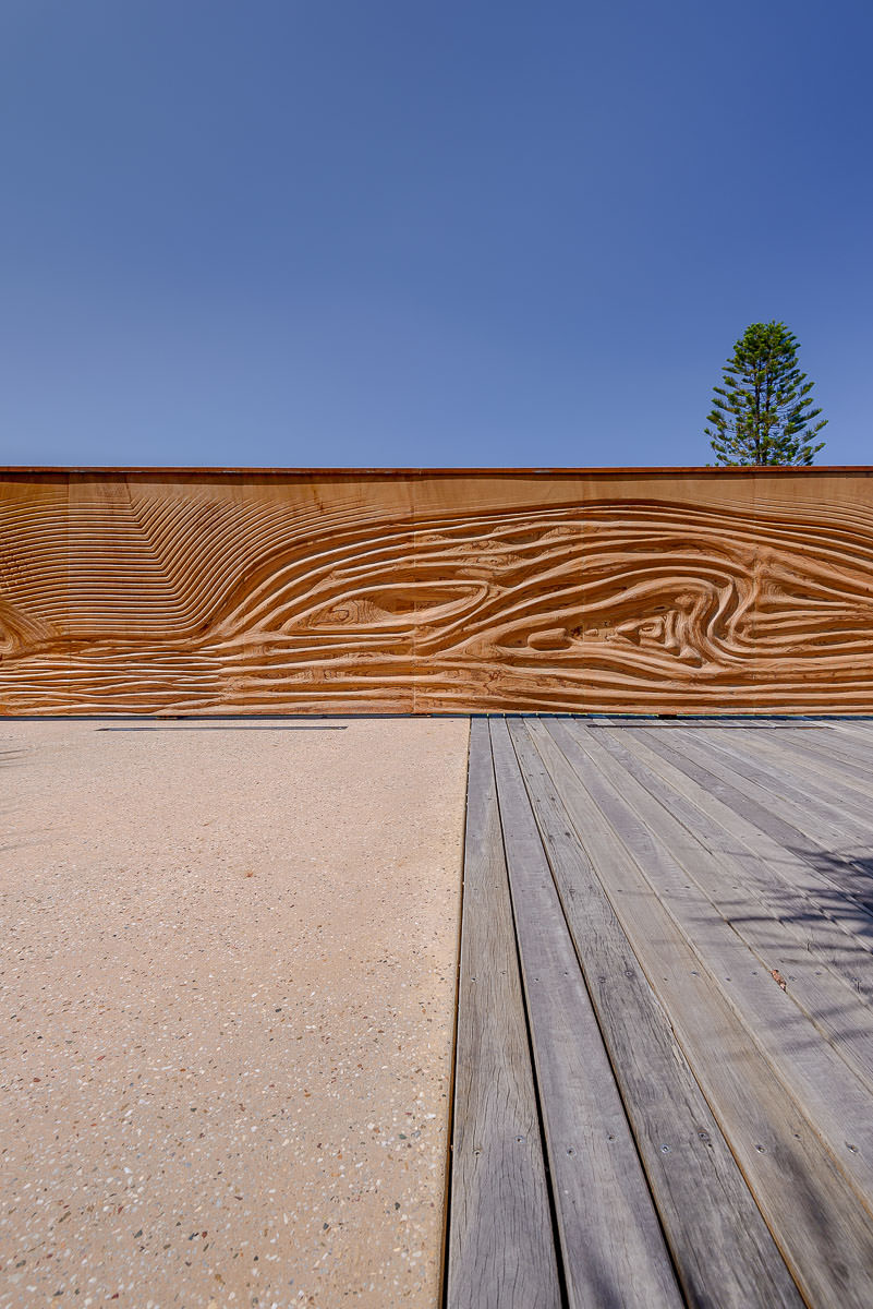 Coolum Art Walk Screen, by Carl Holder. Photography by The Guthrie Project.