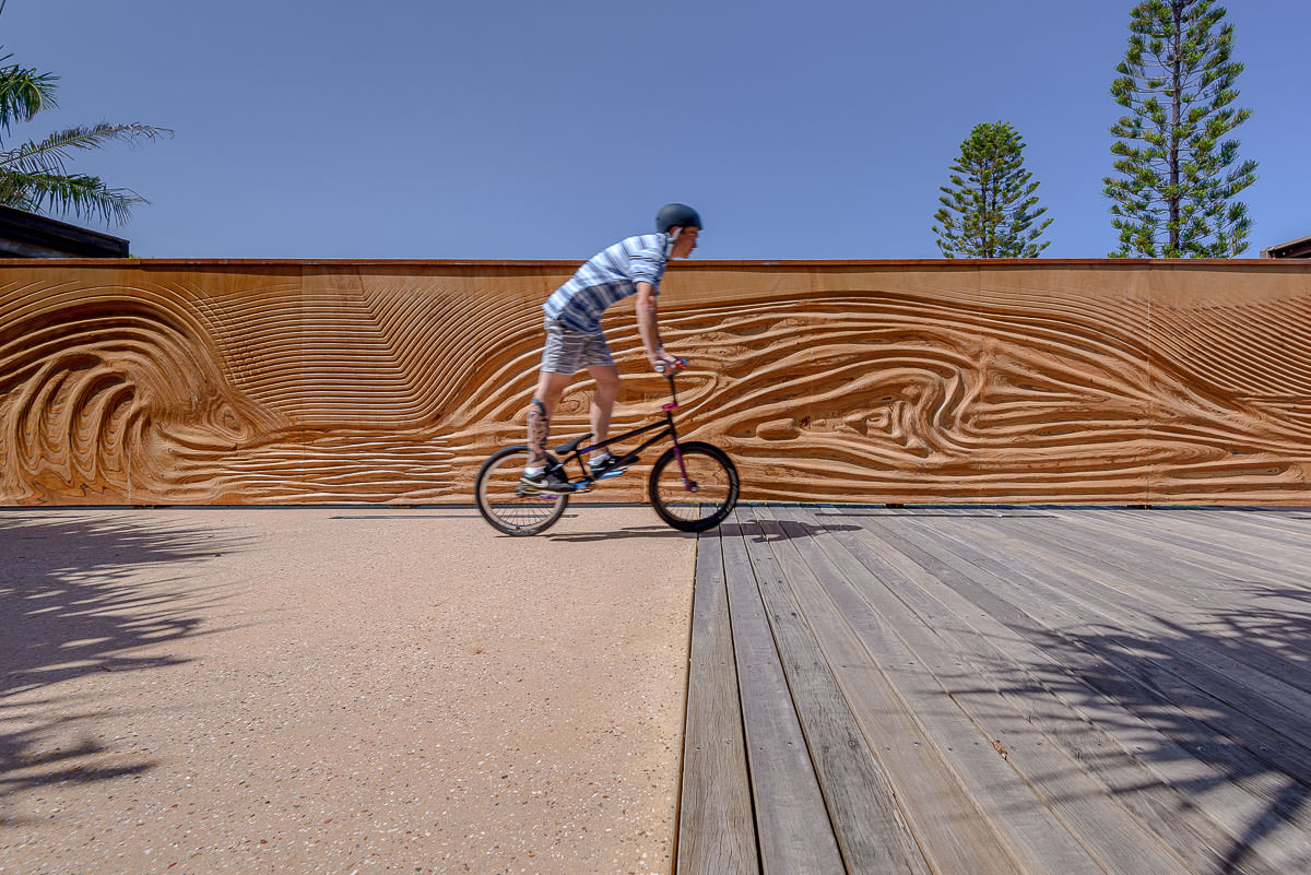 Coolum Art Walk Screen, by Carl Holder. Photography by The Guthrie Project.