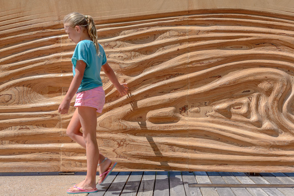 Coolum Art Walk Screen, by Carl Holder. Photography by The Guthrie Project.