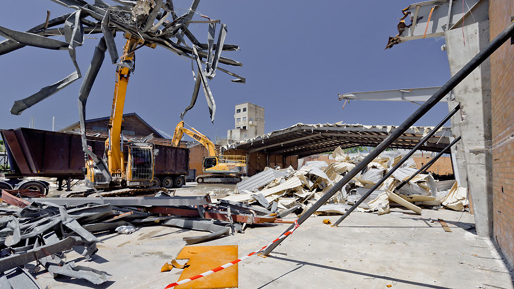 Dangrove Warehouse - Pre-construction Demolition Progress