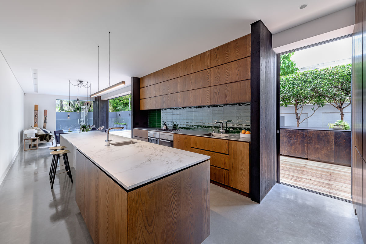 Darling Pt Interior, by Mark Gazy Architecture