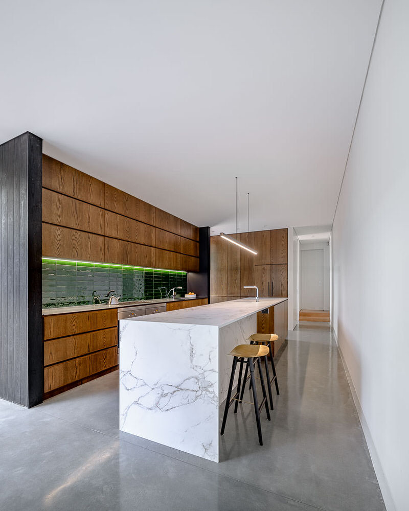 Darling Pt Interior, by Mark Gazy Architecture