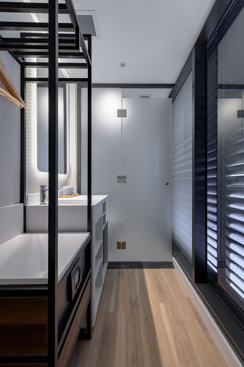 Cititel / Metro Residences, Pyrmont. Construction by Infinity, Architecture by D Studio, Photography by The Guthrie Project