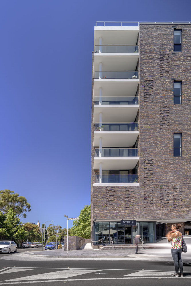 Water's Edge Apartments Meadowbank, Infinity Constructions, Robertson Marks Architects