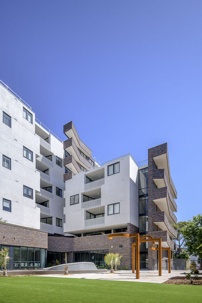 Water's Edge Apartments Meadowbank, Infinity Constructions, Robertson Marks Architects