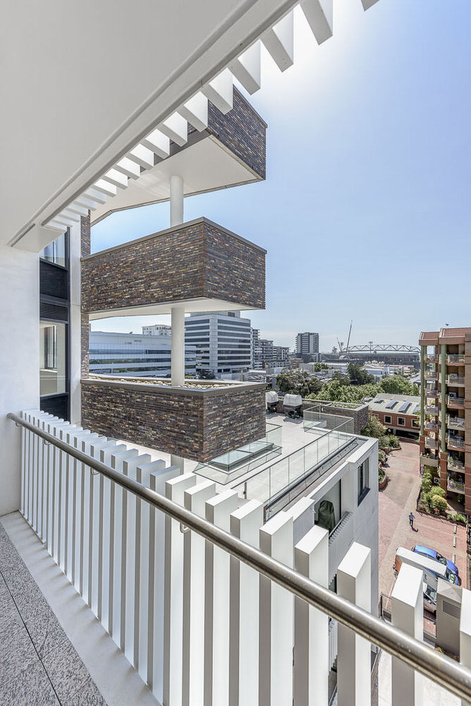 Water's Edge Apartments Meadowbank, Infinity Constructions, Robertson Marks Architects