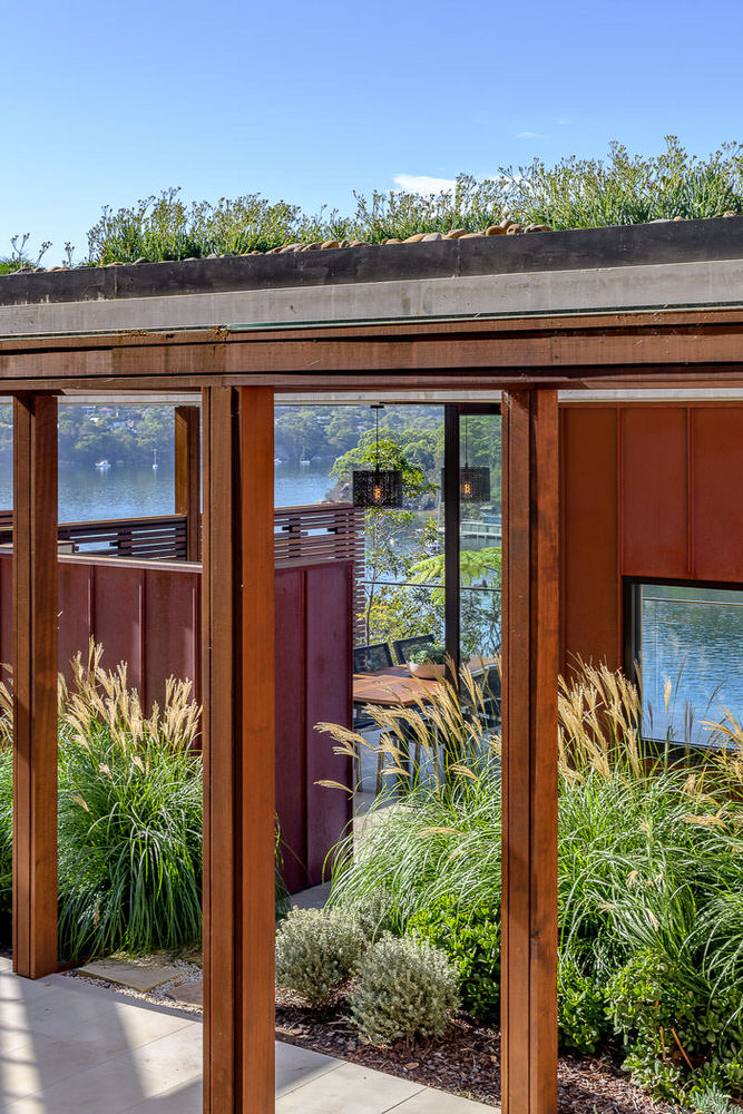 Linden Way Castelcrag House, by Les Parker Construction, Virginia Kerridge Architect, The Guthrie Project