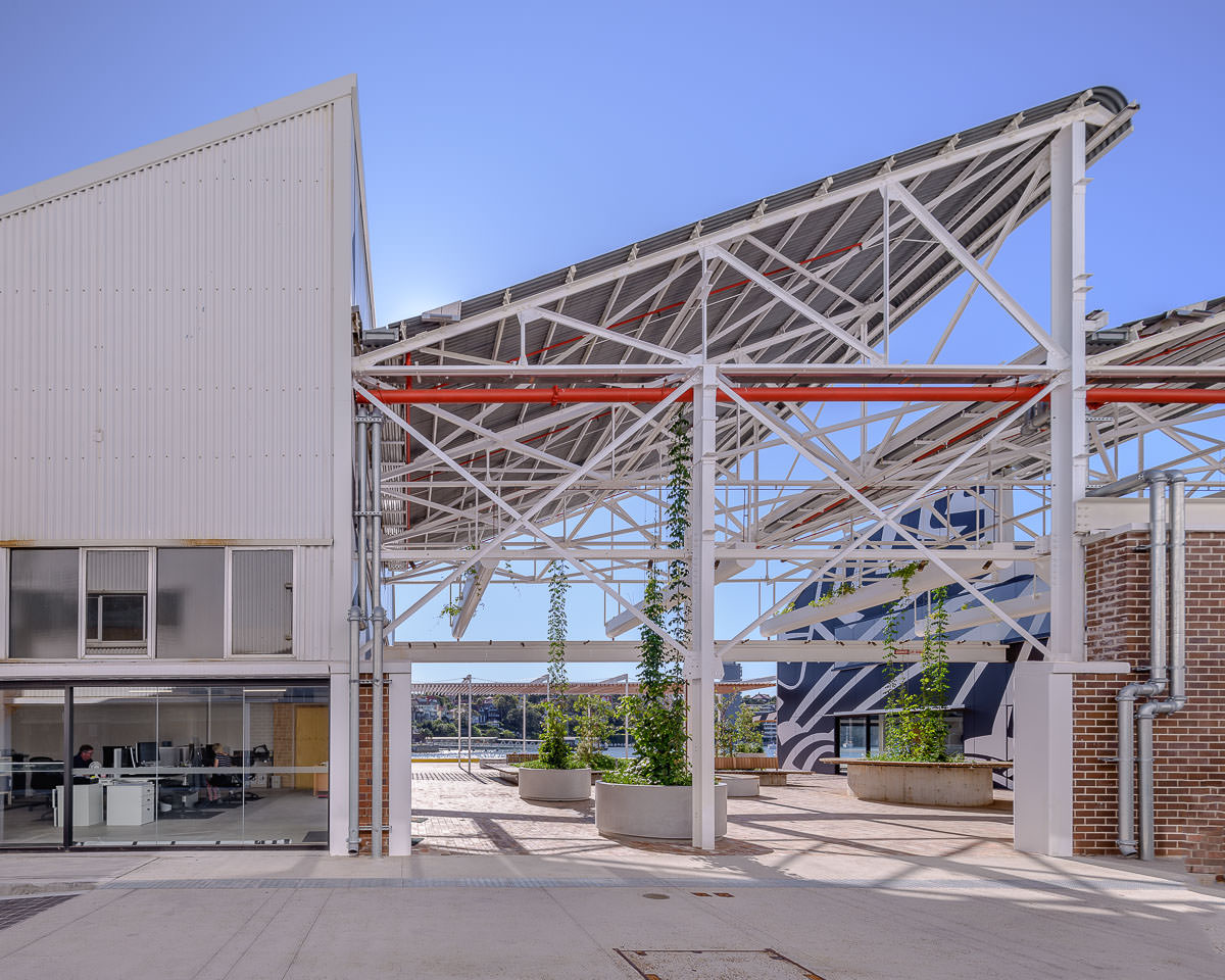 HMAS Platypus Urban Renewal by Lahz Nimmo Architects & Aspect Studios. Photography by The Guthrie Project