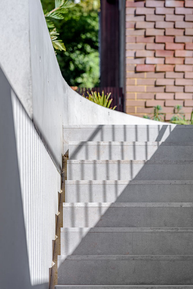 Bellevue Hill House, by MASQ Architecture & North Constructions. Photography by The Guthrie Project.