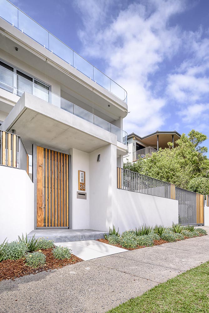 Dover Heights House, by MASQ Architecture and Orbit Building