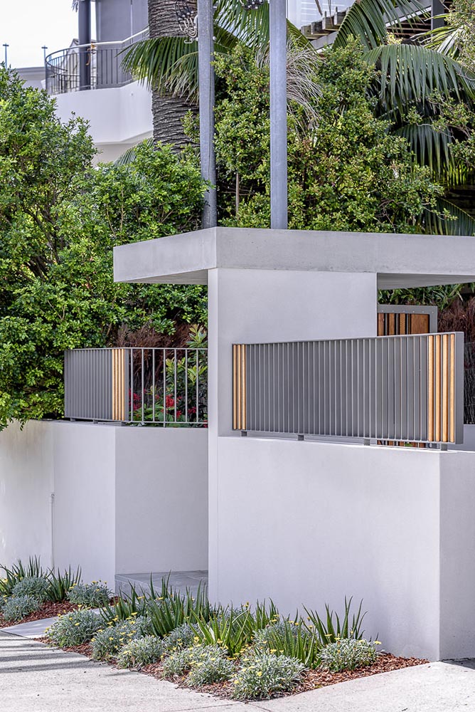 Dover Heights House, by MASQ Architecture and Orbit Building