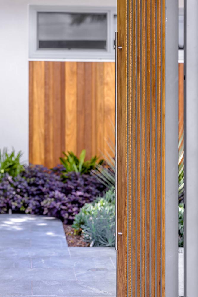 Dover Heights House, by MASQ Architecture and Orbit Building