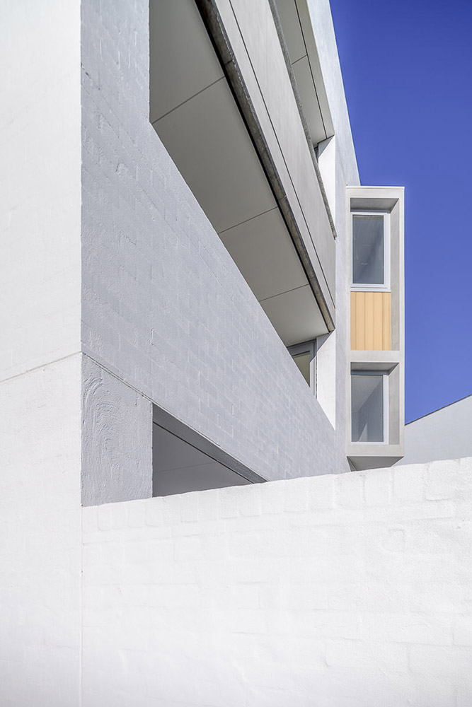 Quadrum Apartments Cremorne, by MaSQ Architecture