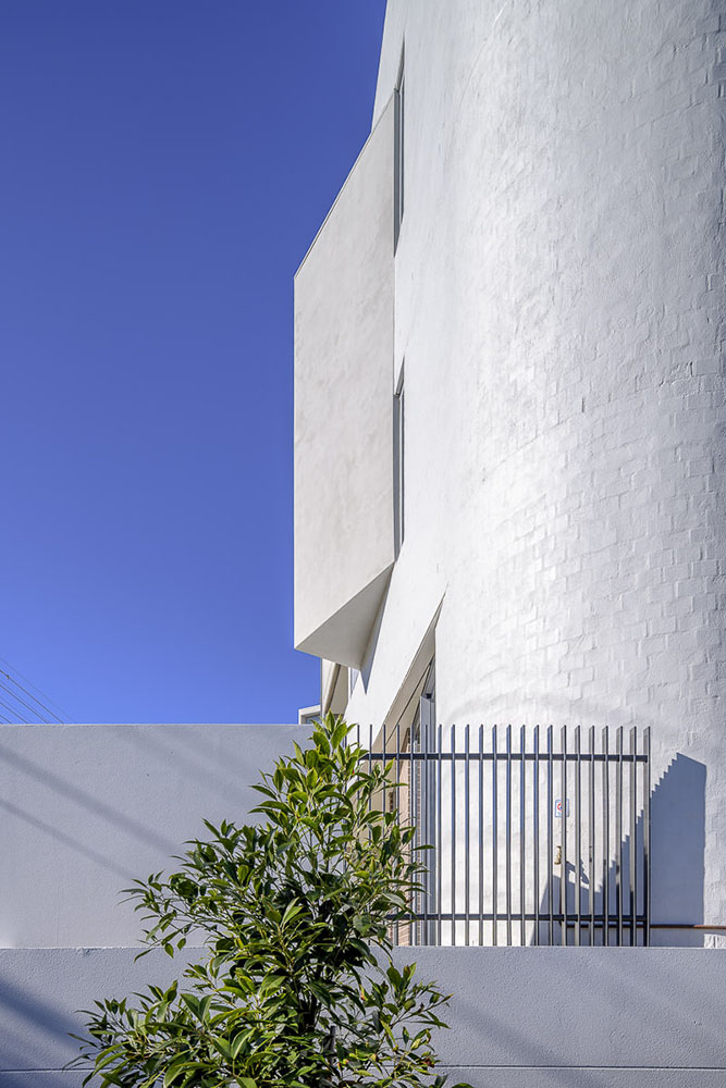 Quadrum Apartments Cremorne, by MaSQ Architecture