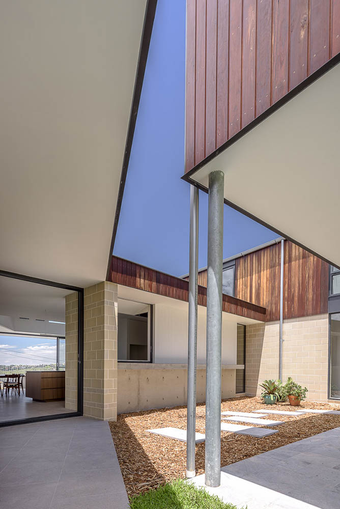 Seaforth House, by MASQ Architecture