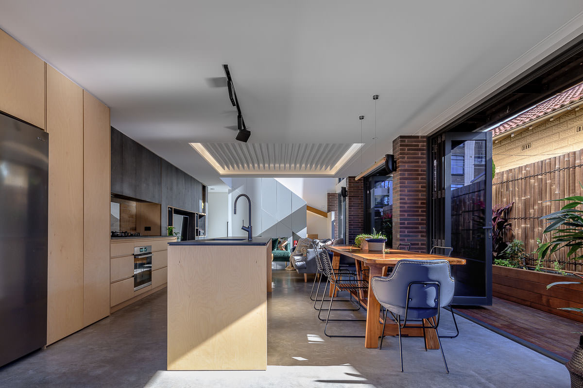  Pittwater Rd Semi, Manly, by Noho Architecture and Ezy Reno Construction. Photography by The Guthrie Project.