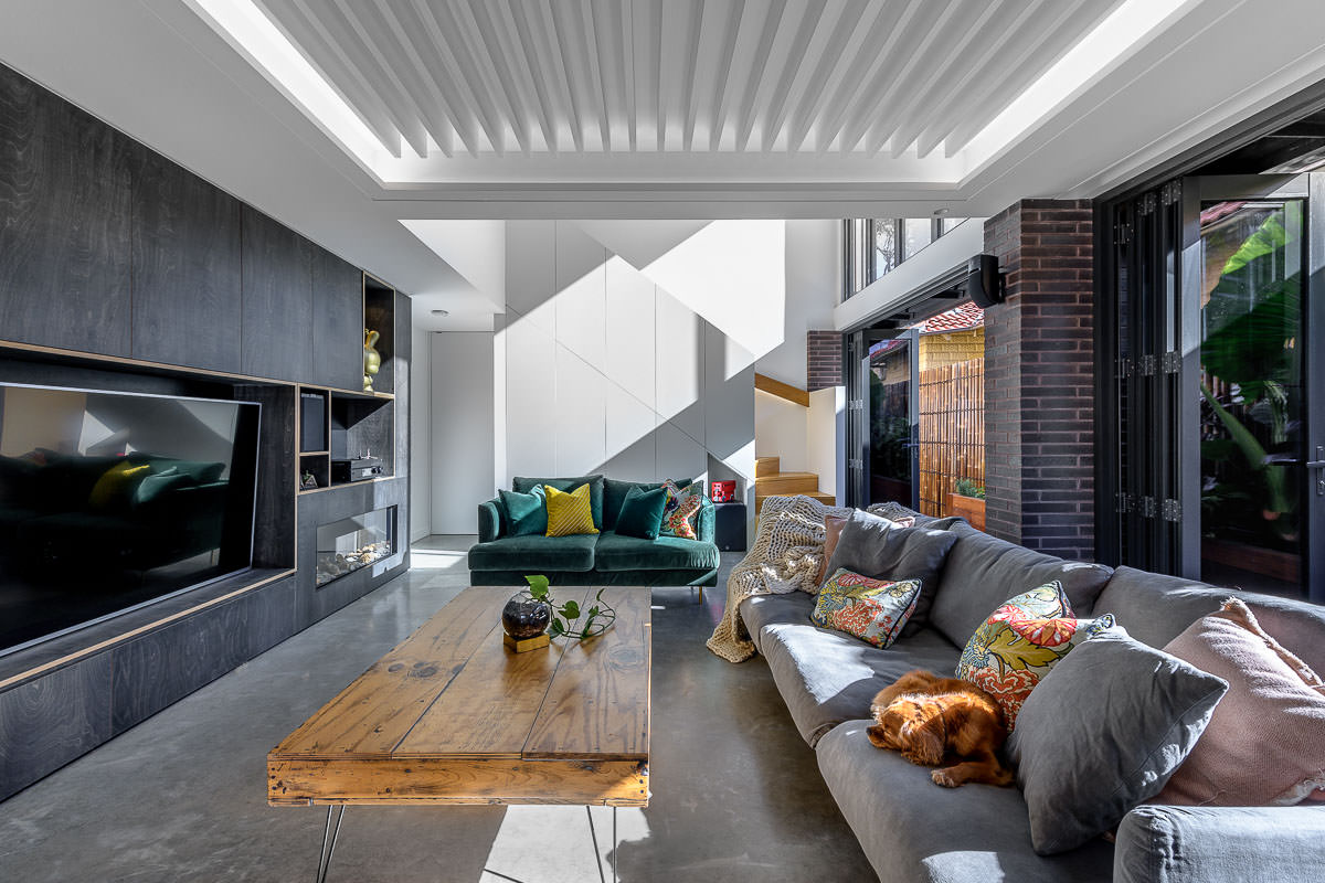  Pittwater Rd Semi, Manly, by Noho Architecture and Ezy Reno Construction. Photography by The Guthrie Project.