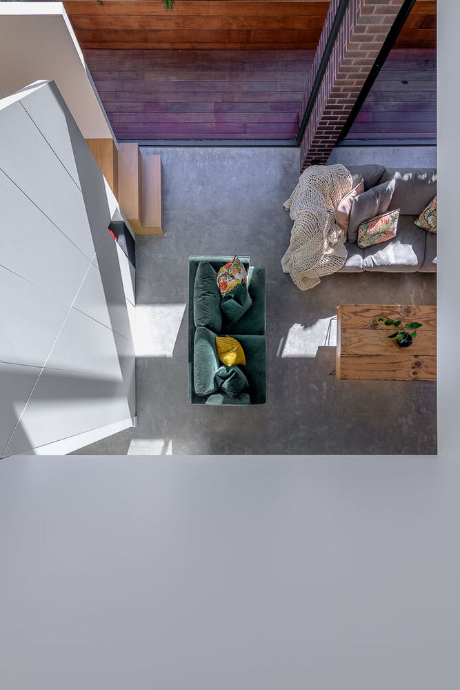  Pittwater Rd Semi, Manly, by Noho Architecture and Ezy Reno Construction. Photography by The Guthrie Project.