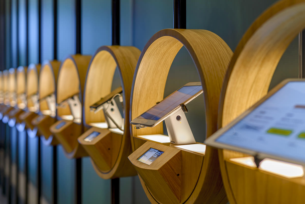Optus Store, George Street, by Unita Constructions