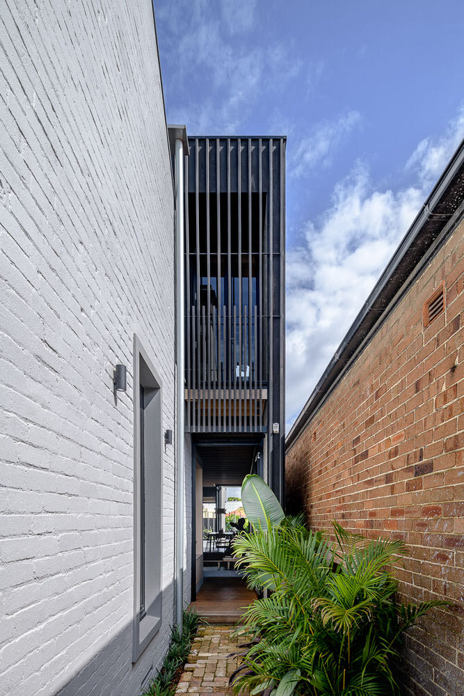 St Peters House, by Rod Pindar and Natalie Sciberras Architects. Photography by The Guthrie Project