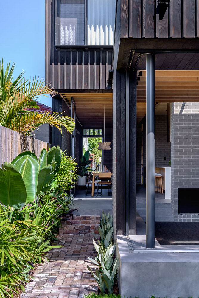 St Peters House, by Rod Pindar and Natalie Sciberras Architects. Photography by The Guthrie Project