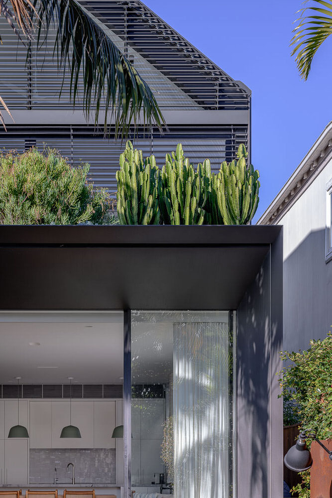 Gable House, Bondi, by Potter & Wilson Architects