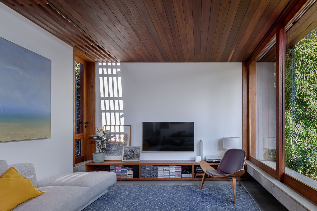 Tawa Garden House, by Potter & Wilson Architects, Photography by The Guthrie Project