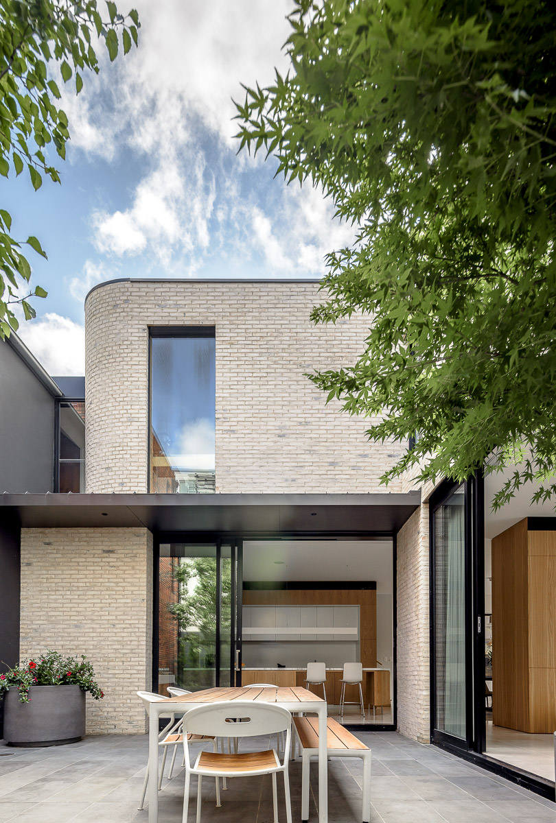 Woollahra House, by Sam Crawford Architects