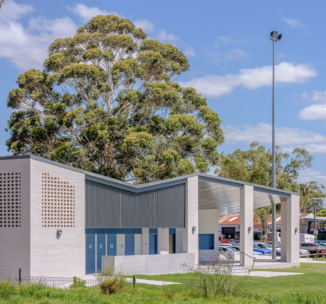 Bayside Council Amenities, by Smith Tzannes Architects