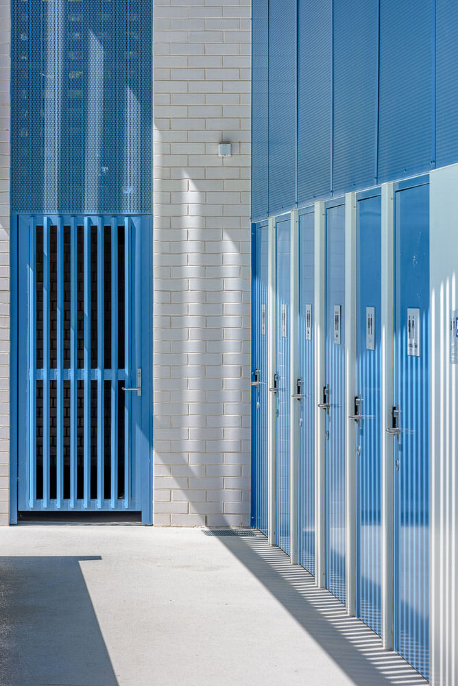 Bayside Council Amenities, by Smith Tzannes Architects