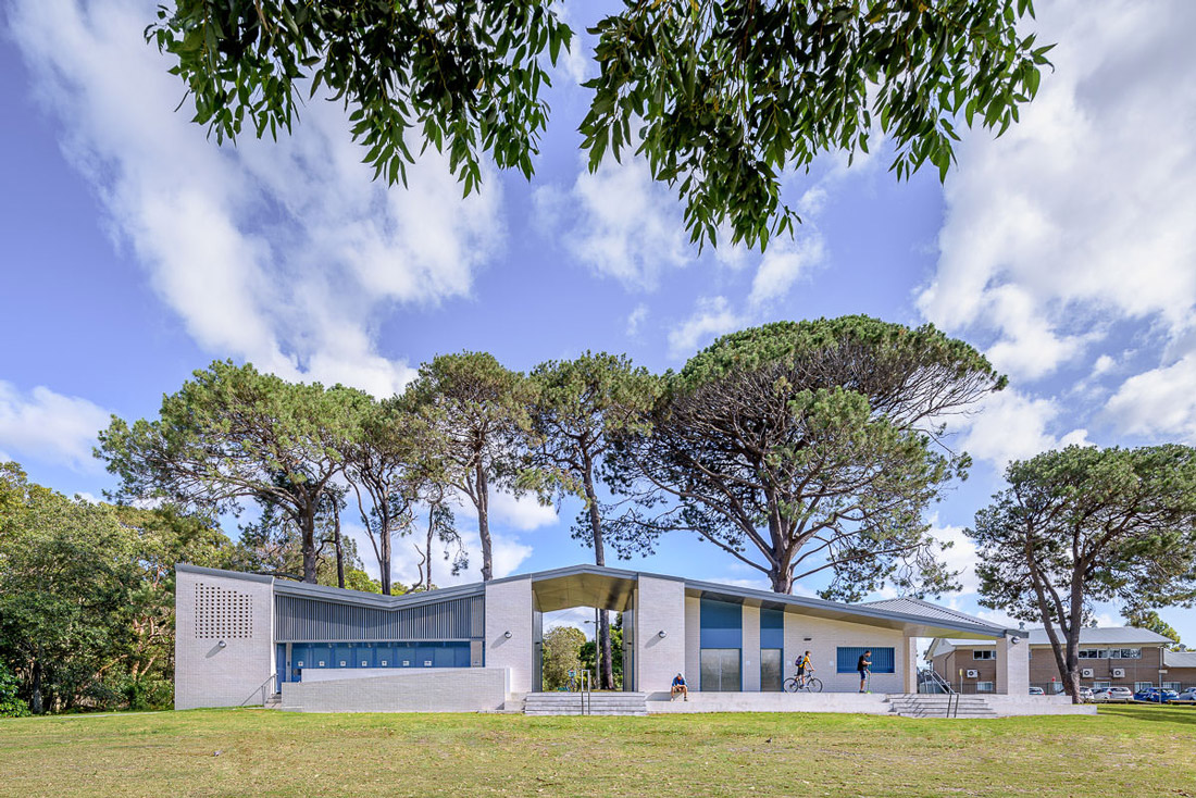 Bayside Council Amenities, by Smith Tzannes Architects