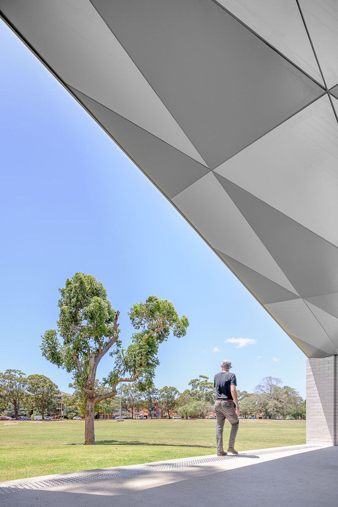 Bayside Council Amenities, by Smith Tzannes Architects
