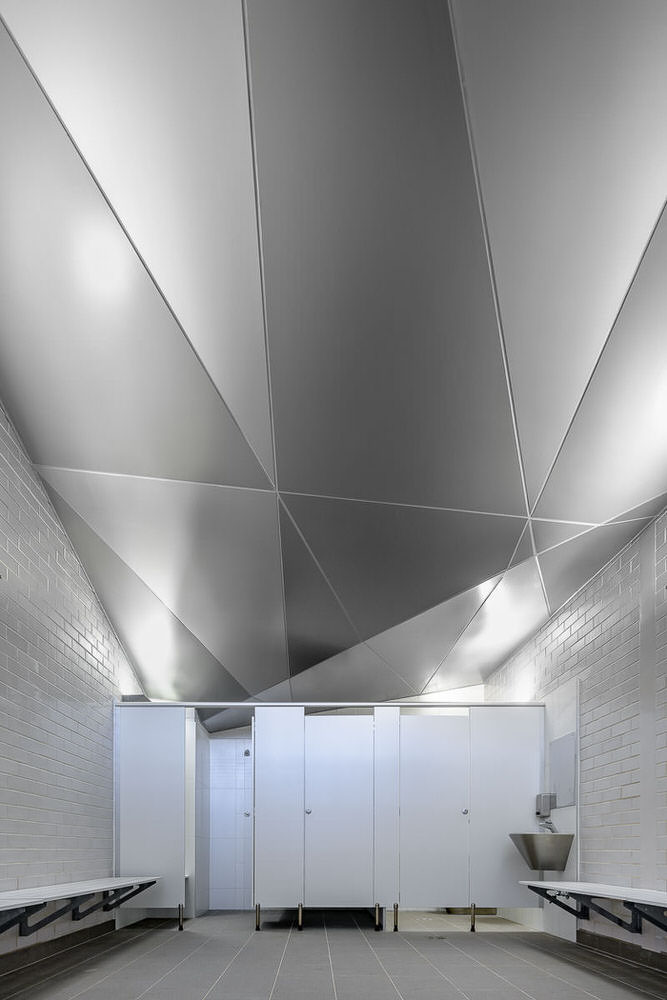 Bayside Council Amenities, by Smith Tzannes Architects