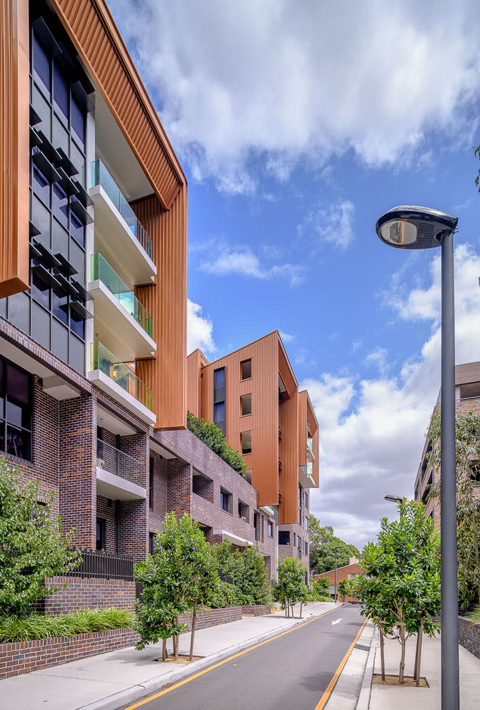 Luxe On Eve Apartments, by Smith Tzannes Architects. Photography by The Guthrie Project