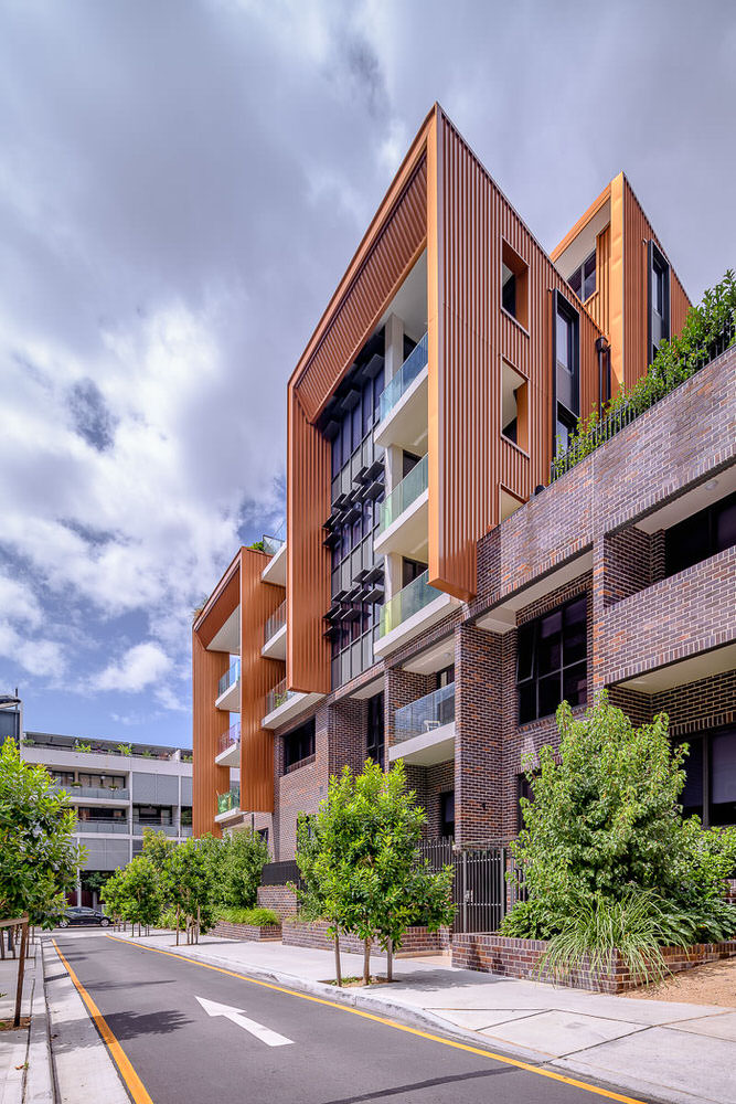 Luxe On Eve Apartments, by Smith Tzannes Architects. Photography by The Guthrie Project
