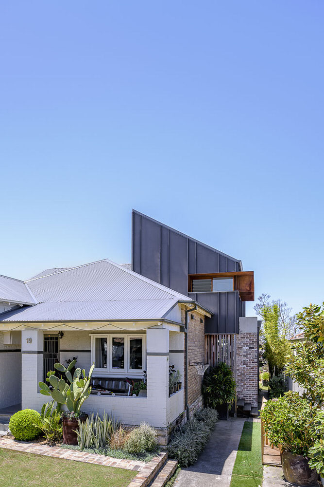  Windsor Road Willoughby House, by Smith Tzannes Architects